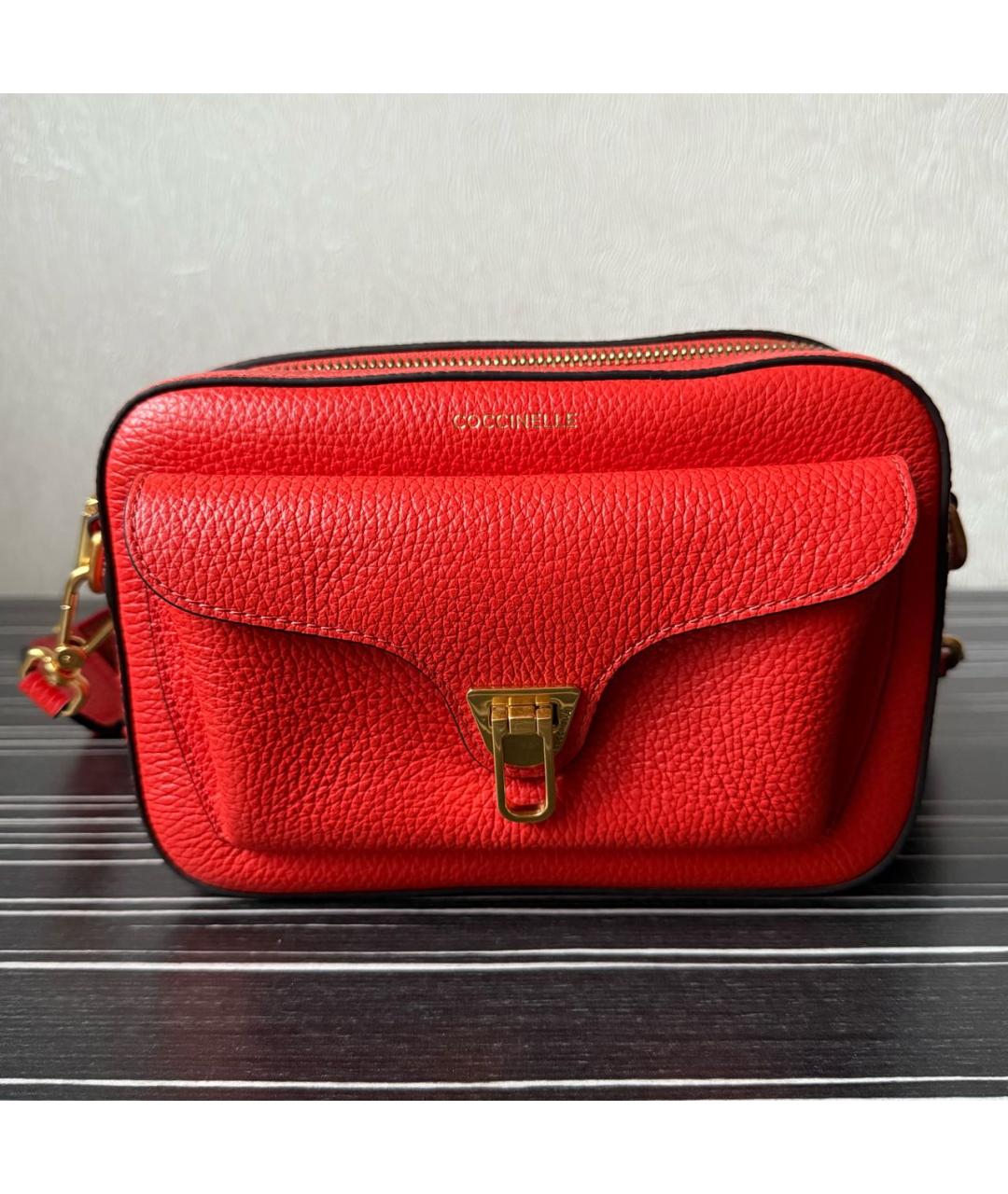 COCCINELLE Красная кожаная сумка через плечо, фото 7
