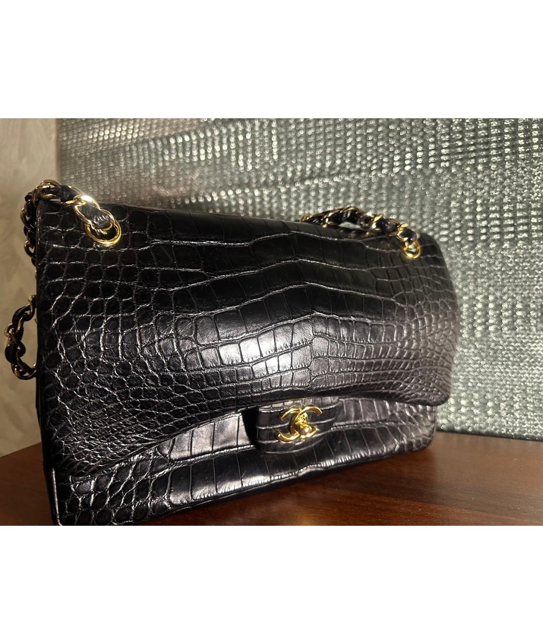 CHANEL Черная сумка через плечо из экзотической кожи, фото 6