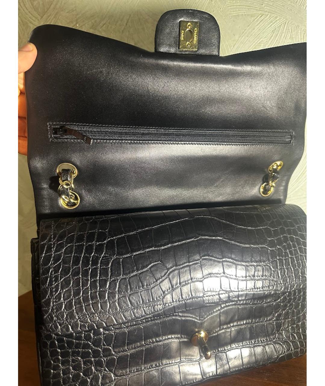 CHANEL Черная сумка через плечо из экзотической кожи, фото 5
