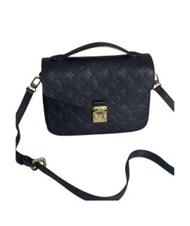 LOUIS VUITTON Сумка через плечо