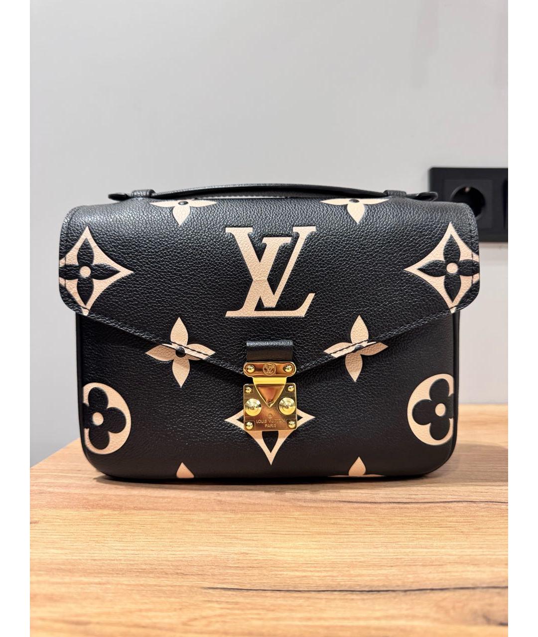 LOUIS VUITTON Черная кожаная сумка через плечо, фото 8