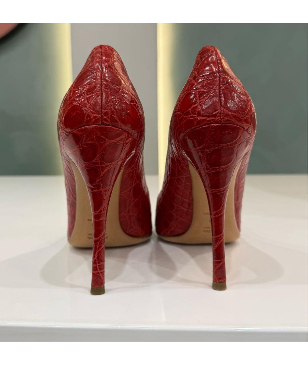 PRADA Красные туфли из экзотической кожи, фото 3