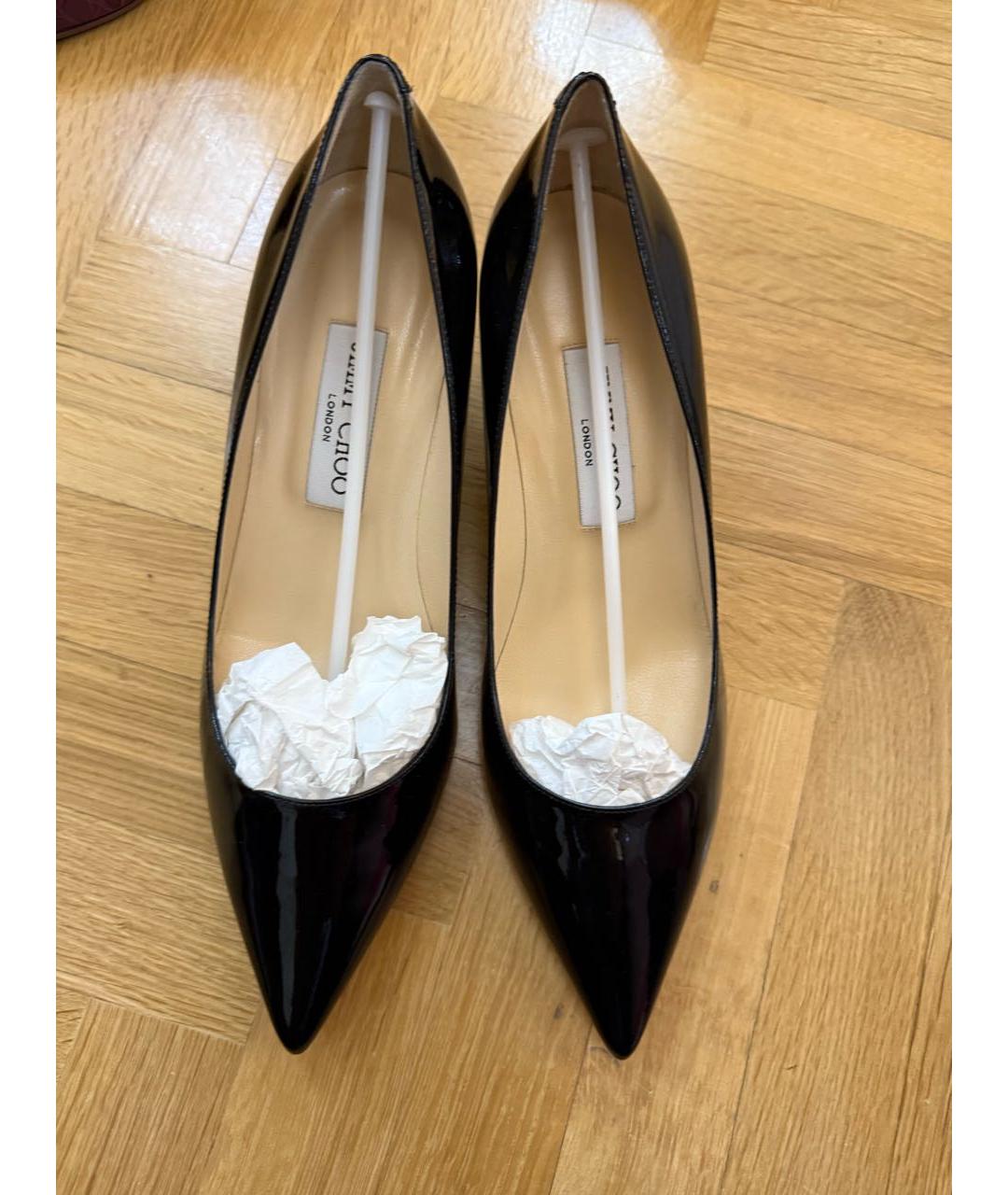 JIMMY CHOO Черные туфли из лакированной кожи, фото 2