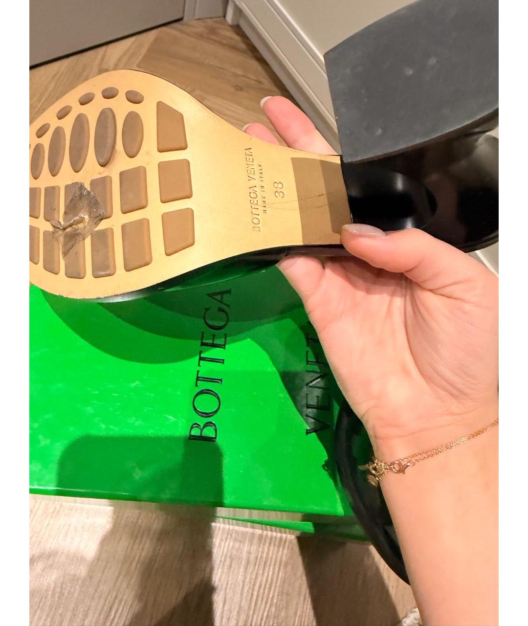 BOTTEGA VENETA Черные кожаные мюли, фото 8