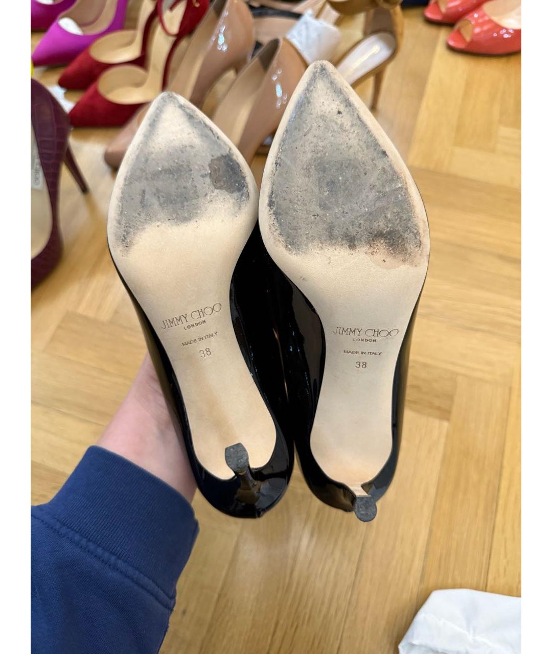 JIMMY CHOO Черные туфли из лакированной кожи, фото 4