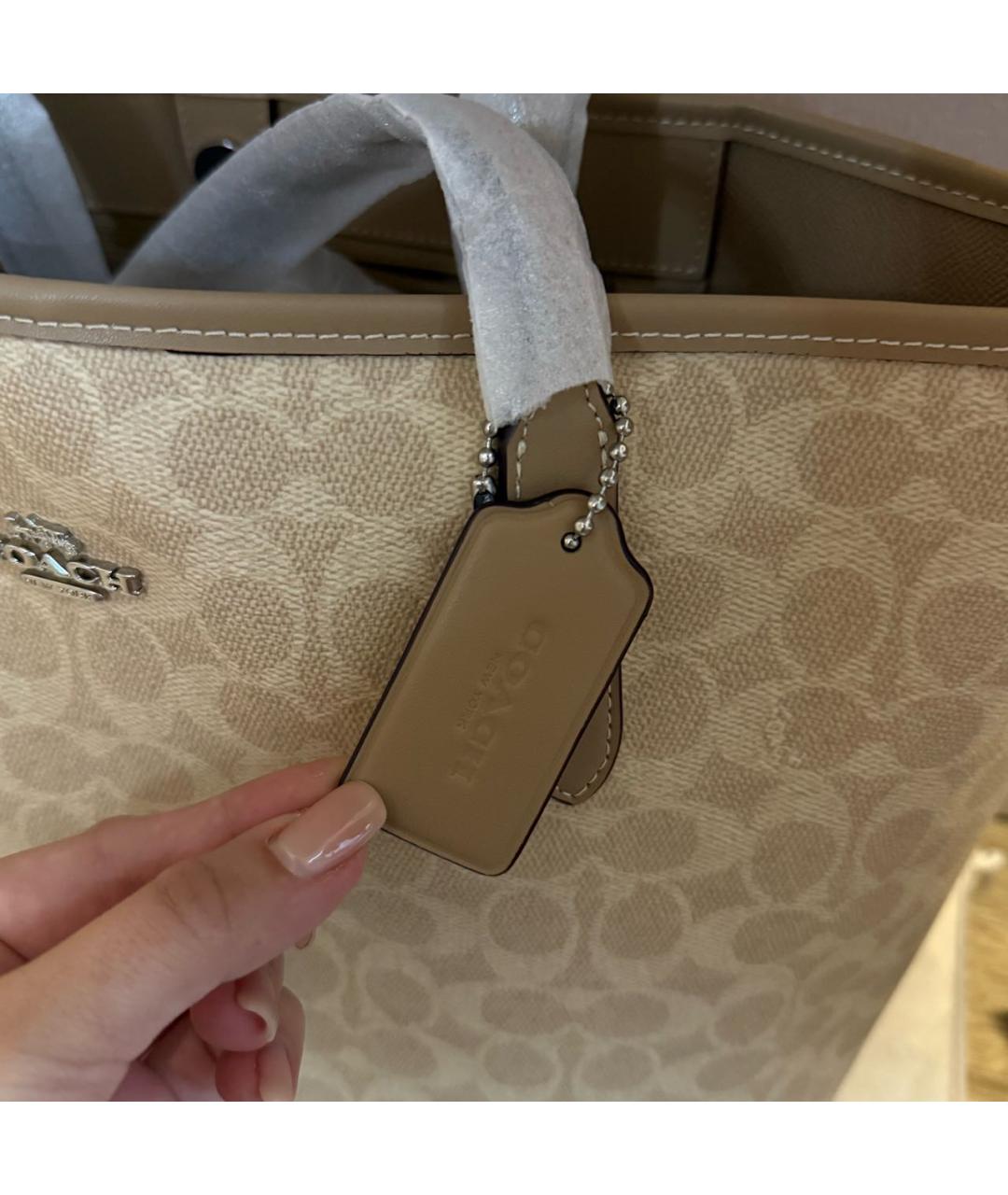 COACH Бежевая кожаная сумка с короткими ручками, фото 4