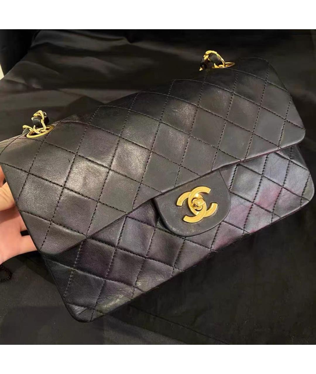 CHANEL Черная кожаная сумка через плечо, фото 2