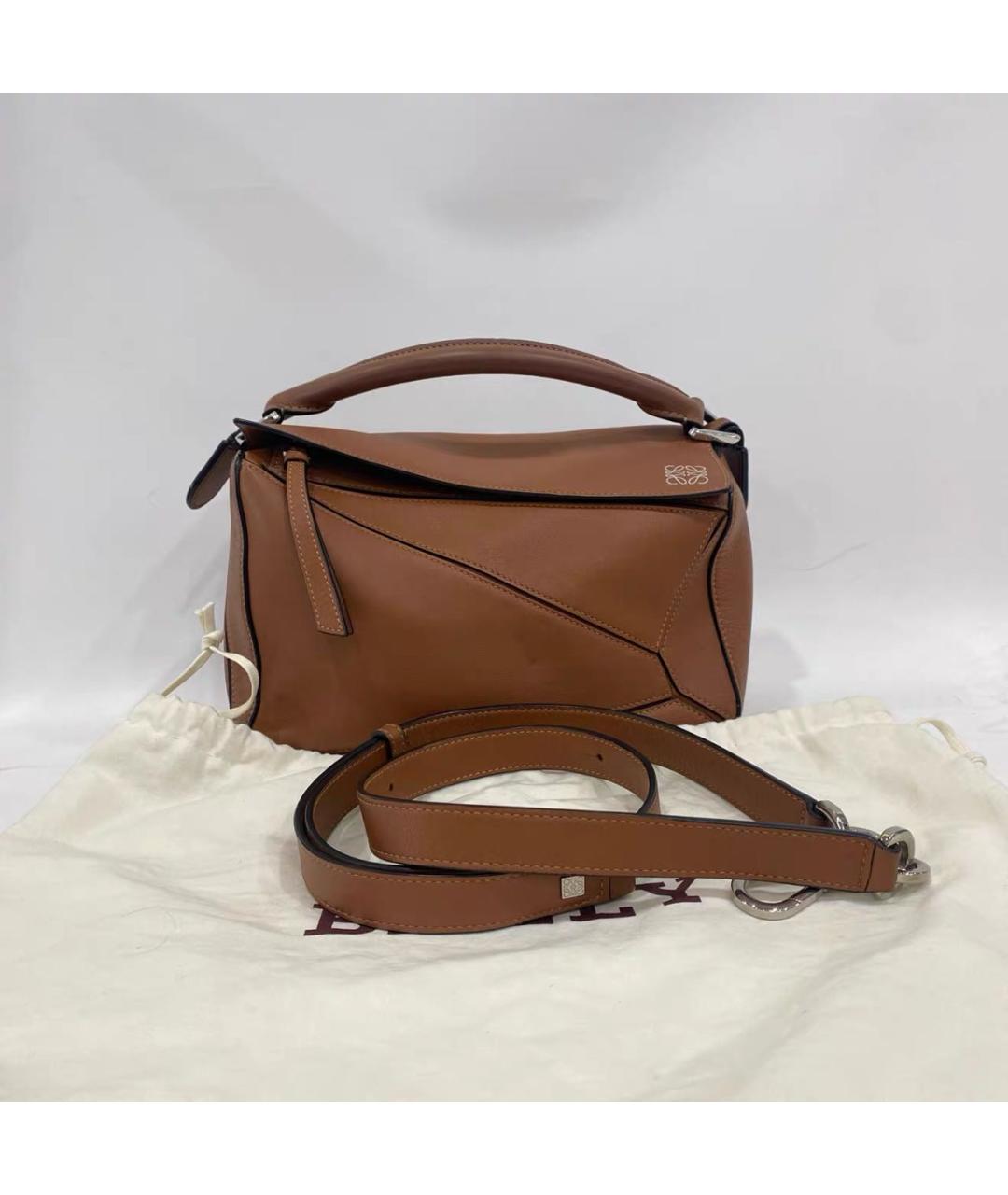 LOEWE Коричневая кожаная сумка с короткими ручками, фото 2
