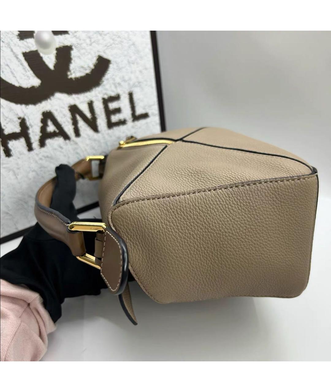 LOEWE Бежевая кожаная сумка через плечо, фото 4