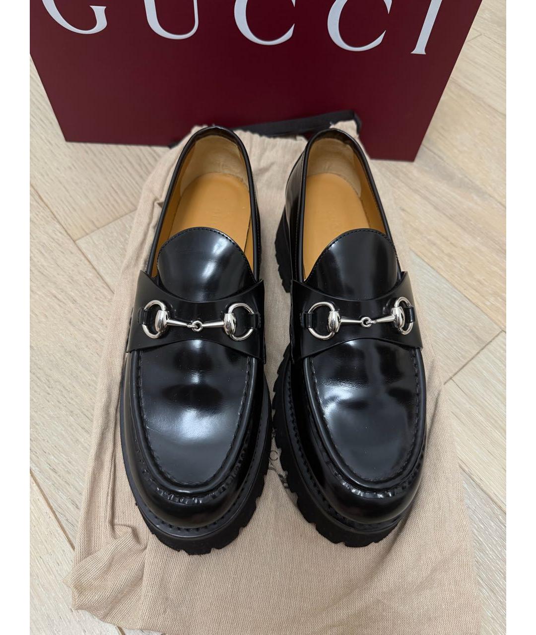 GUCCI Черные лоферы из лакированной кожи, фото 3