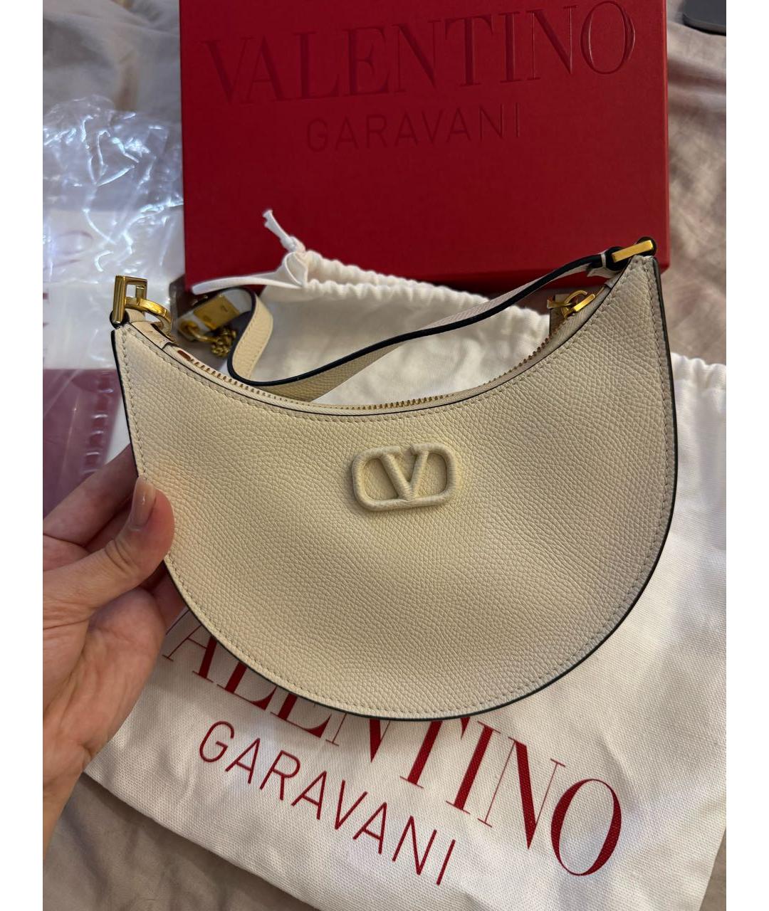 VALENTINO Белая кожаная сумка с короткими ручками, фото 3