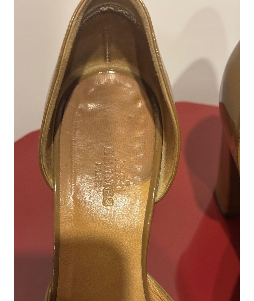 HERMES Бежевые туфли из лакированной кожи, фото 6