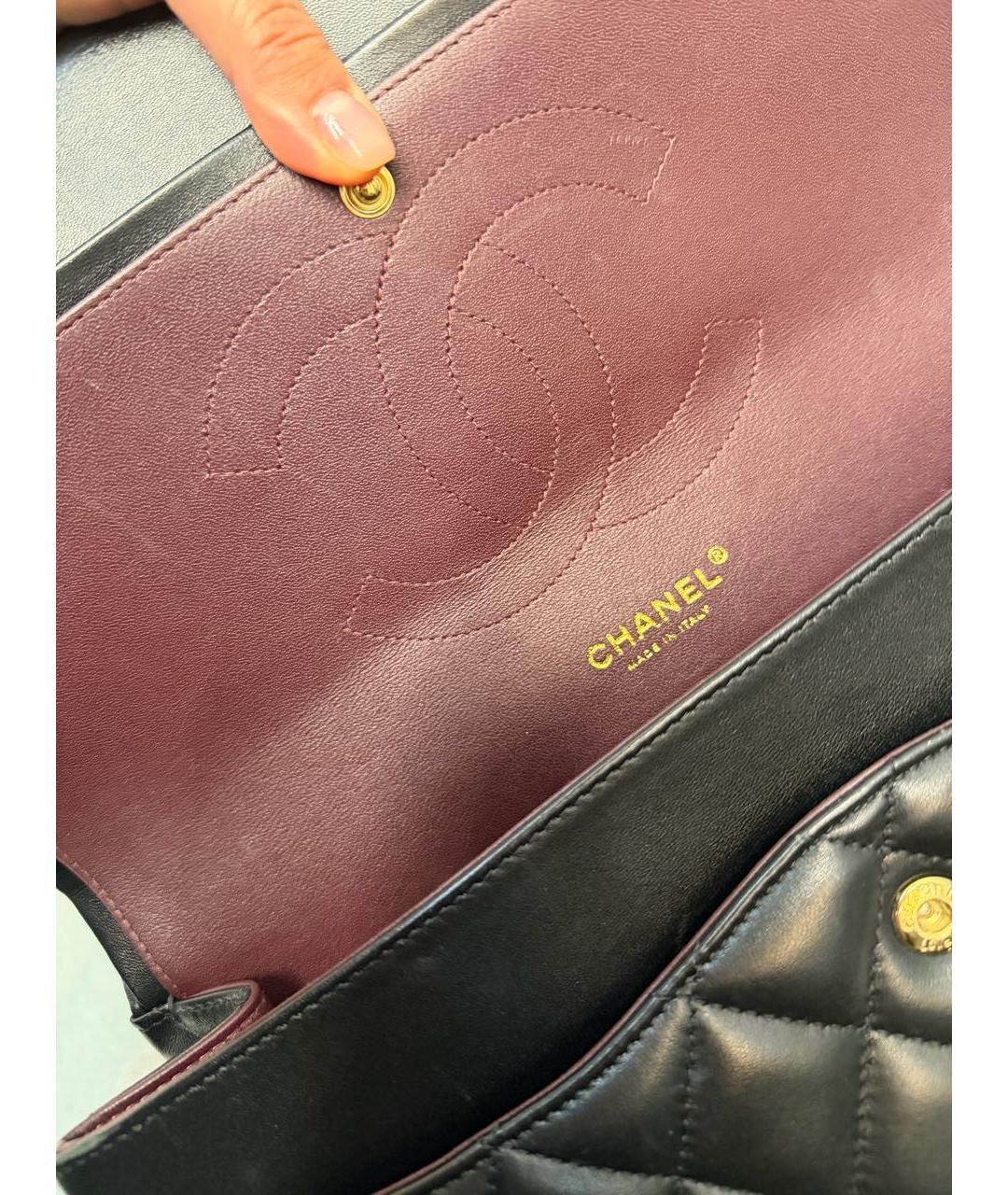 CHANEL Черная кожаная сумка через плечо, фото 3