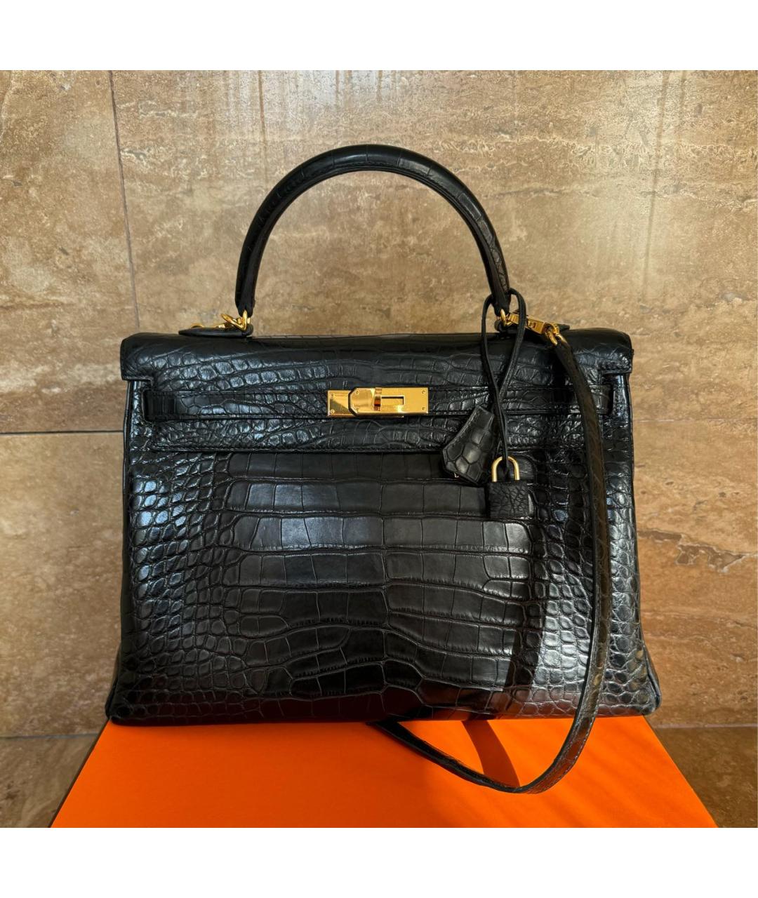 HERMES Черная сумка с короткими ручками из экзотической кожи, фото 5