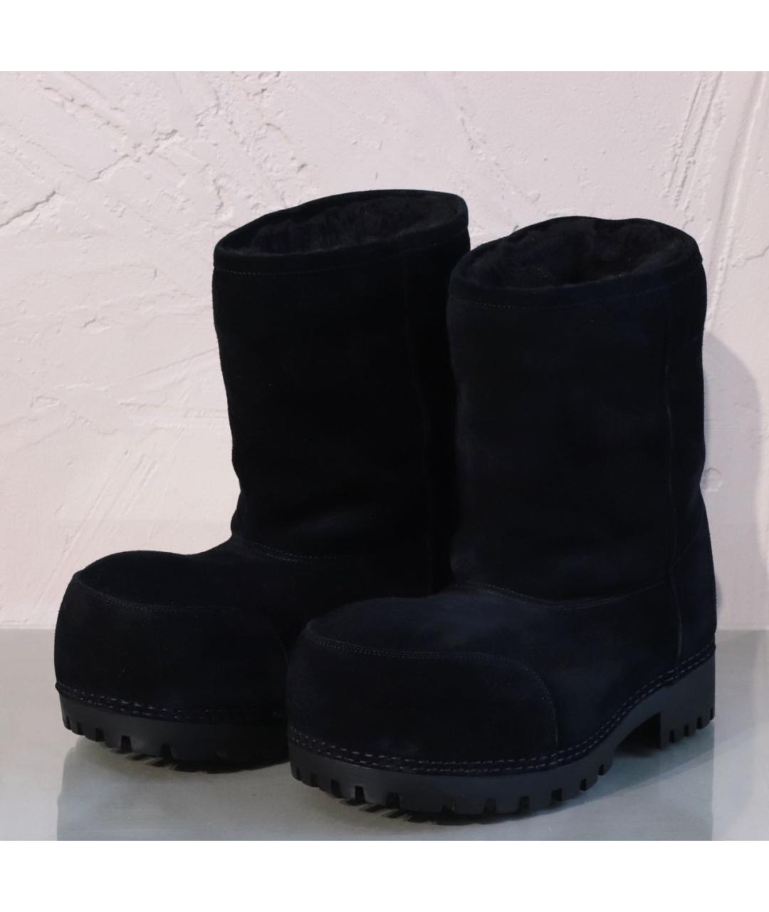 BALENCIAGA Черные замшевые сапоги, фото 3