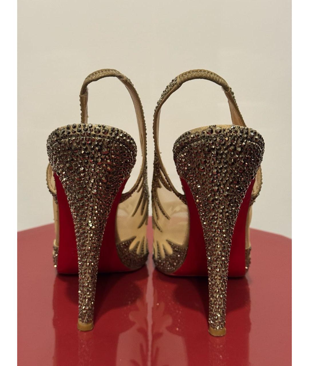 CHRISTIAN LOUBOUTIN Бежевые текстильные босоножки, фото 4