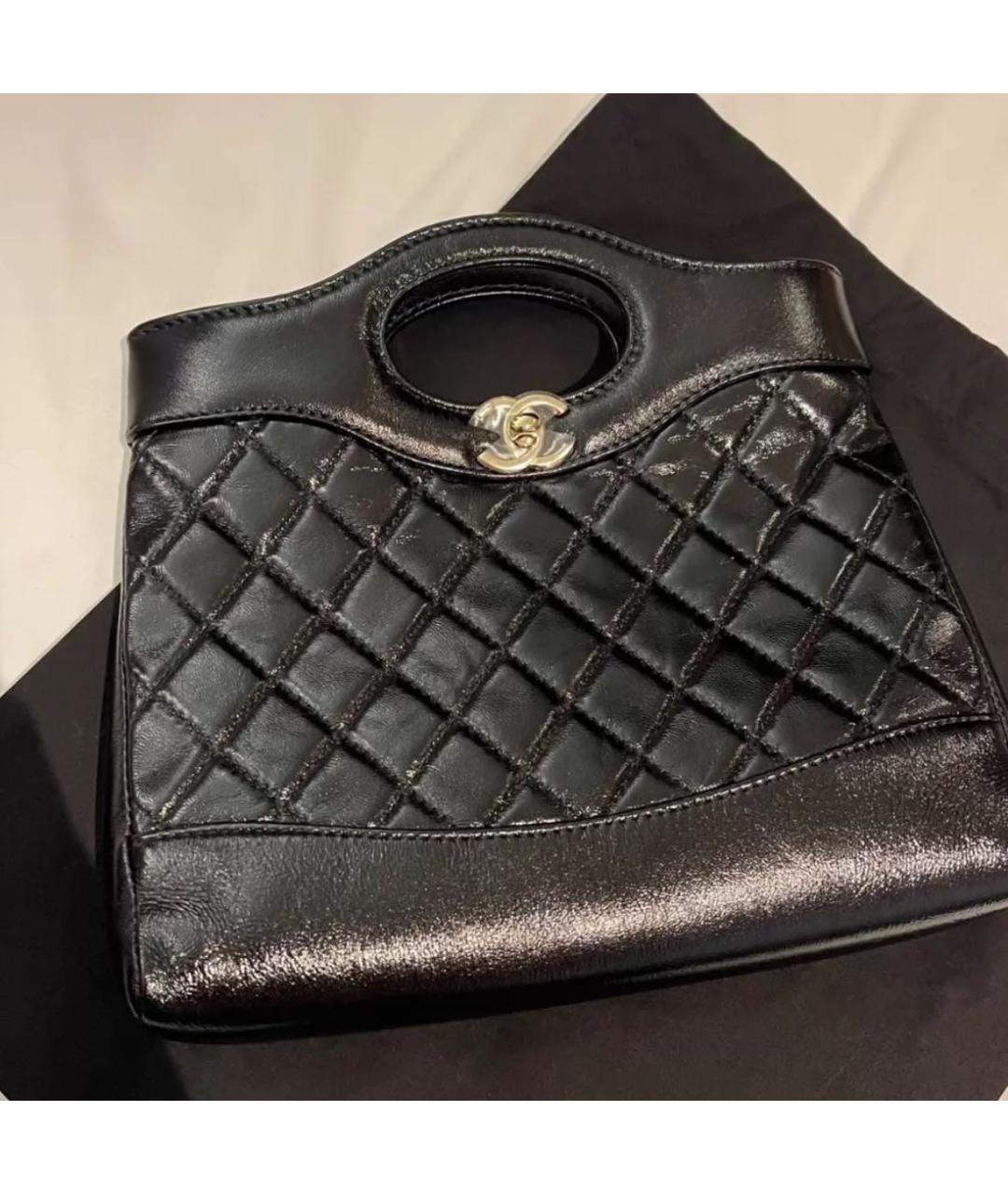CHANEL Черная кожаная сумка с короткими ручками, фото 4