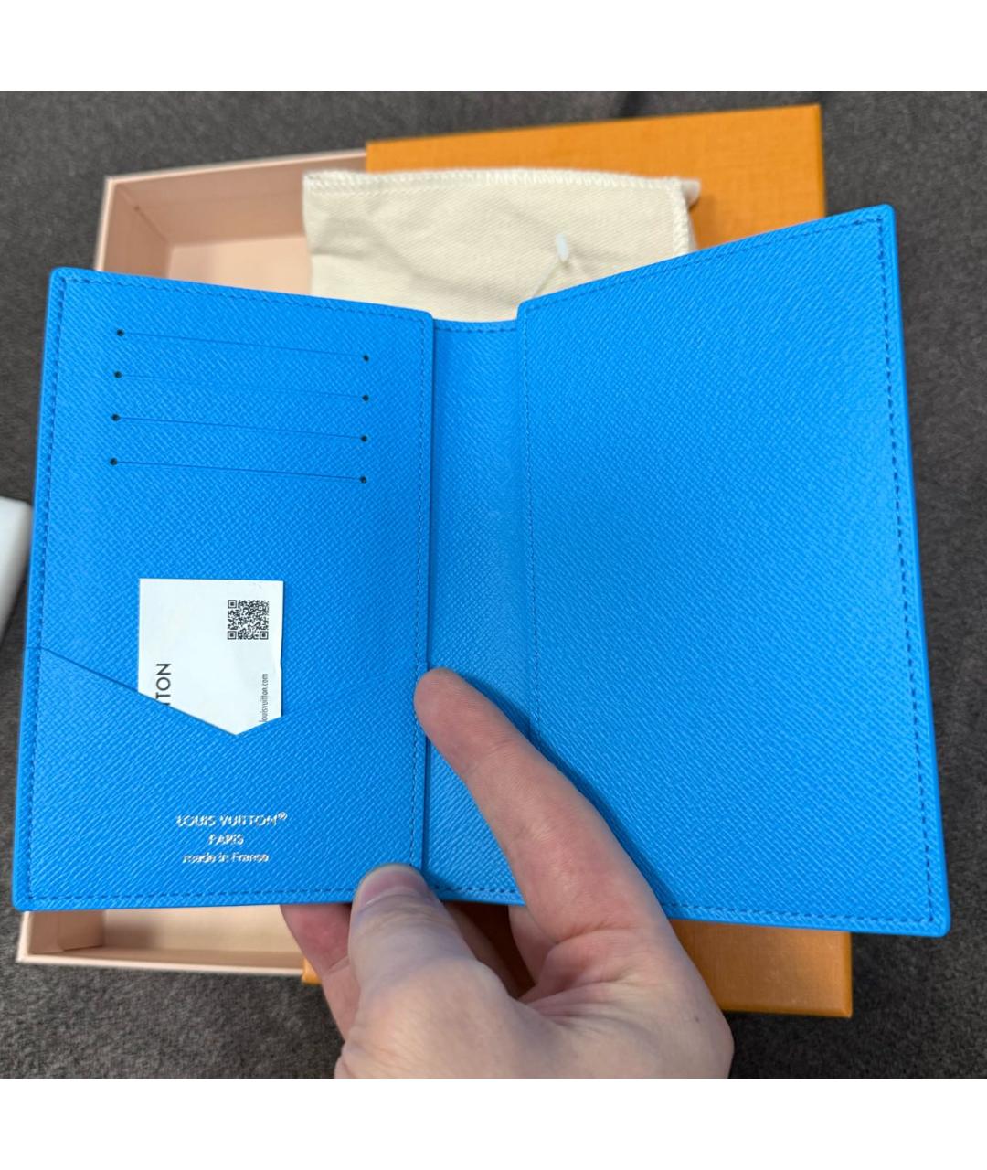 LOUIS VUITTON Синий кожаный кошелек, фото 3