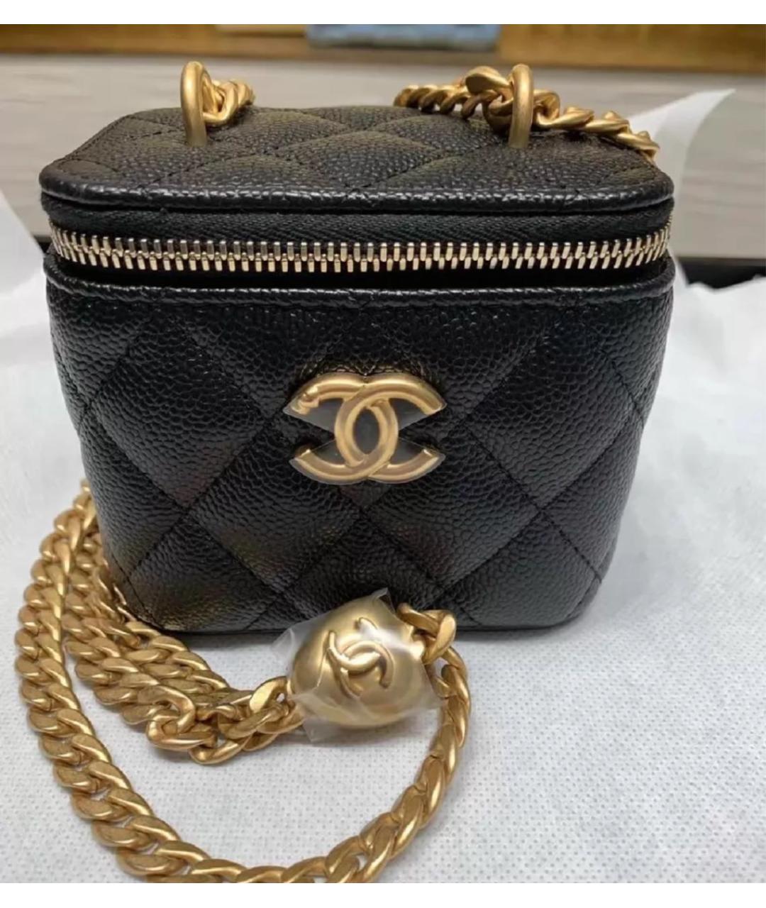 CHANEL Черная кожаная косметичка, фото 2