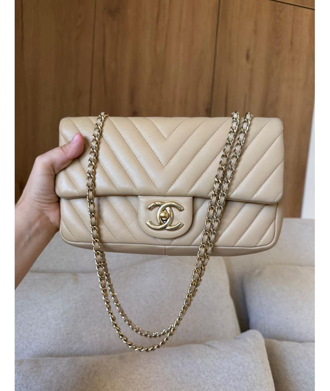 CHANEL Бежевая кожаная сумка через плечо, фото 4