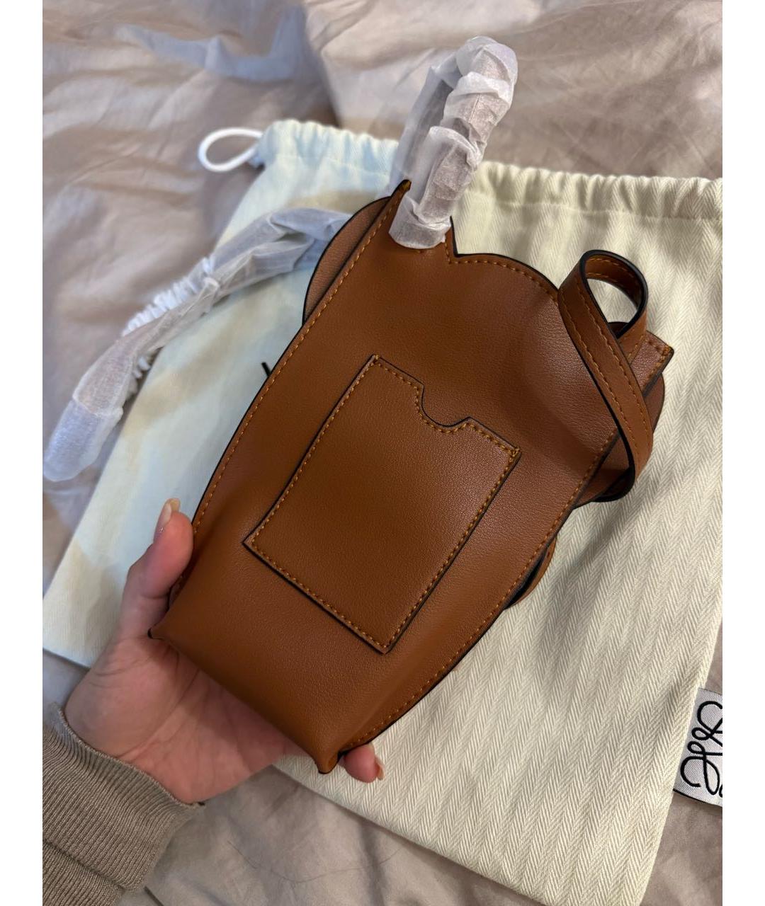 LOEWE Коричневая кожаная сумка через плечо, фото 1