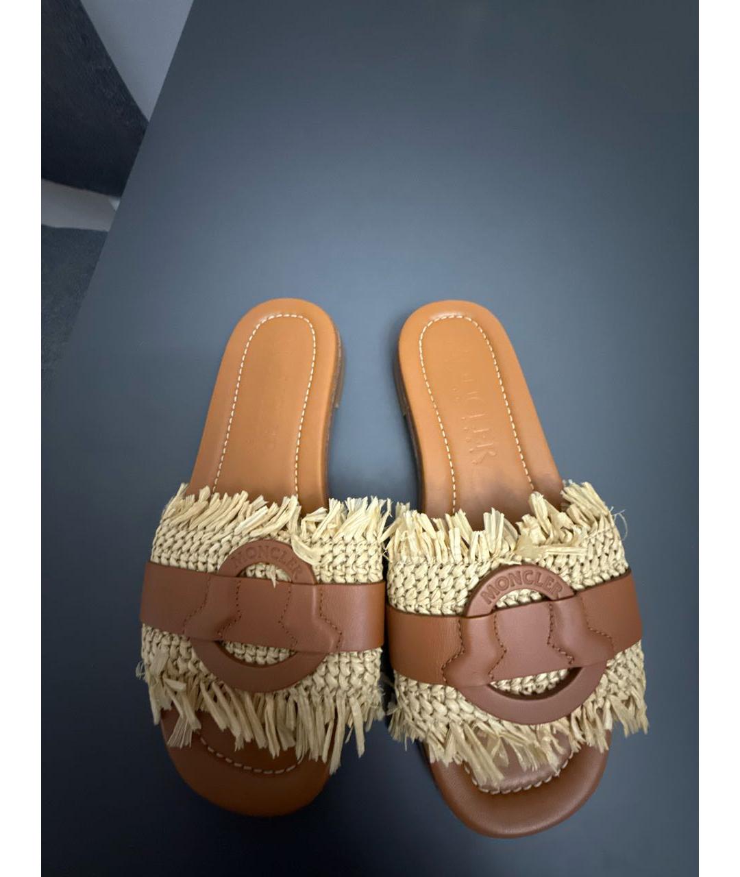 MONCLER Оранжевое кожаные шлепанцы, фото 2