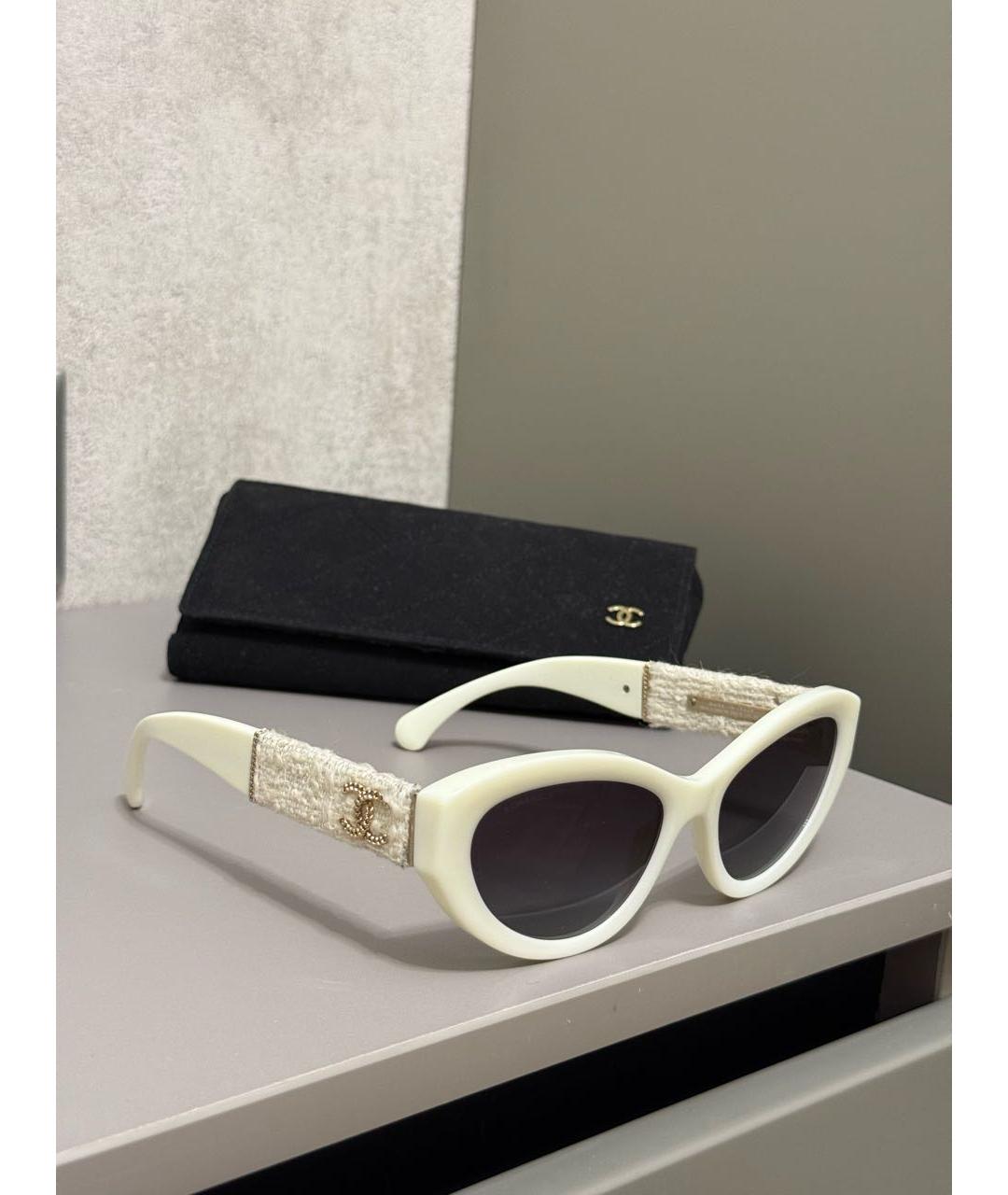 CHANEL Белые пластиковые солнцезащитные очки, фото 5