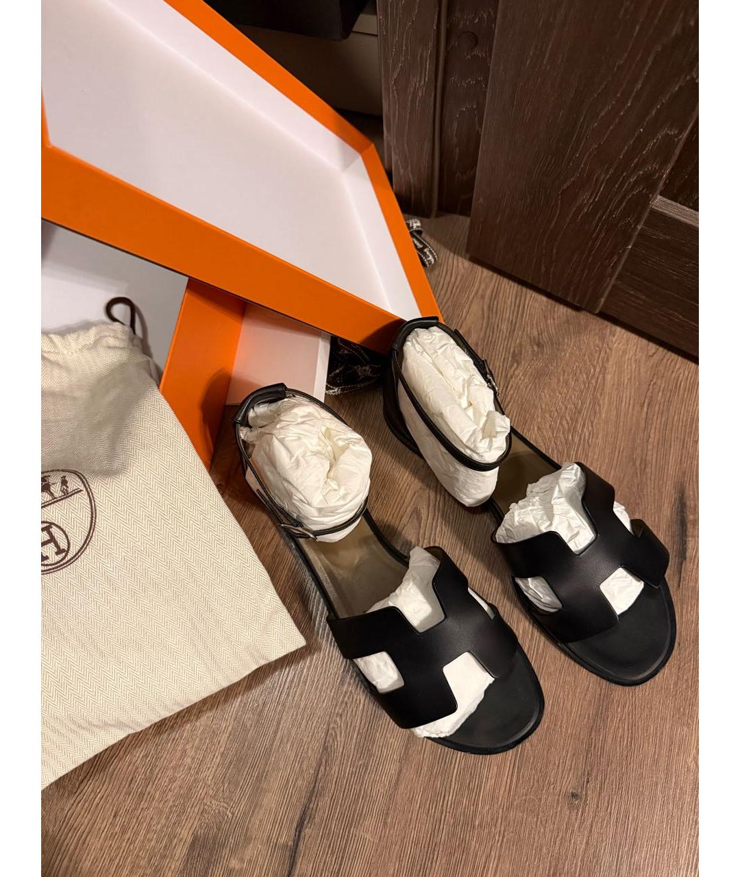 HERMES Черные кожаные сандалии, фото 2