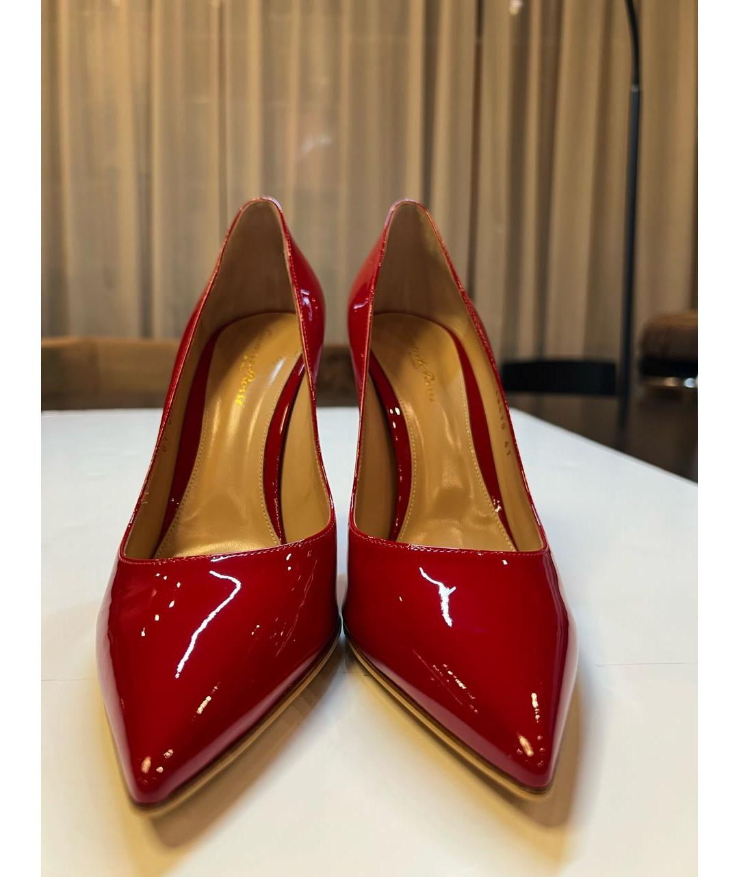 GIANVITO ROSSI Красные туфли из лакированной кожи, фото 2