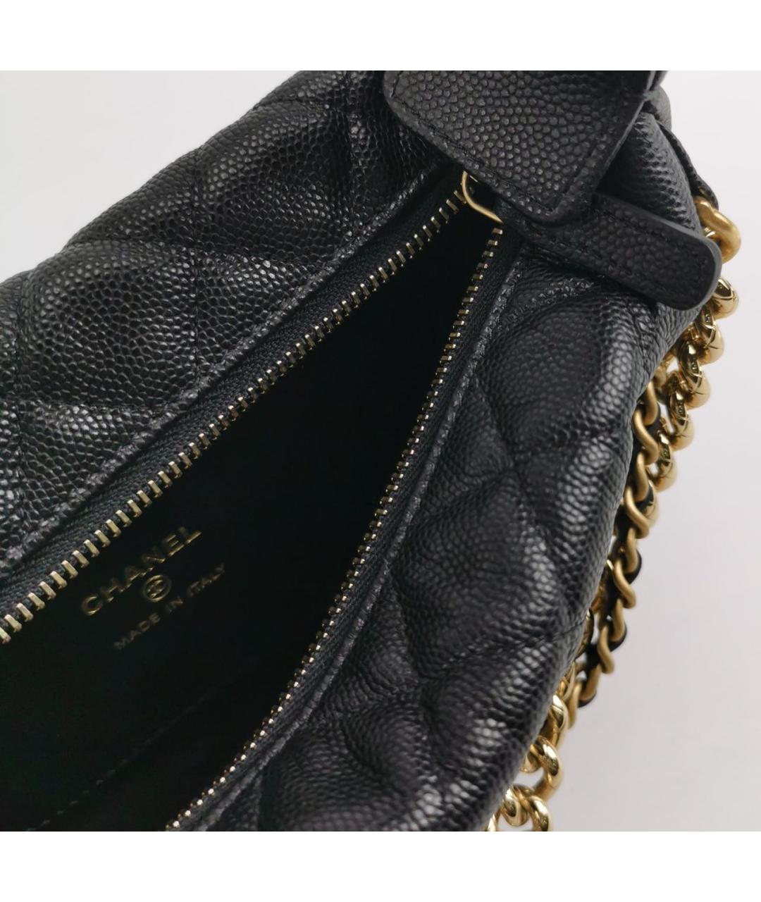 CHANEL Черная кожаная сумка с короткими ручками, фото 6