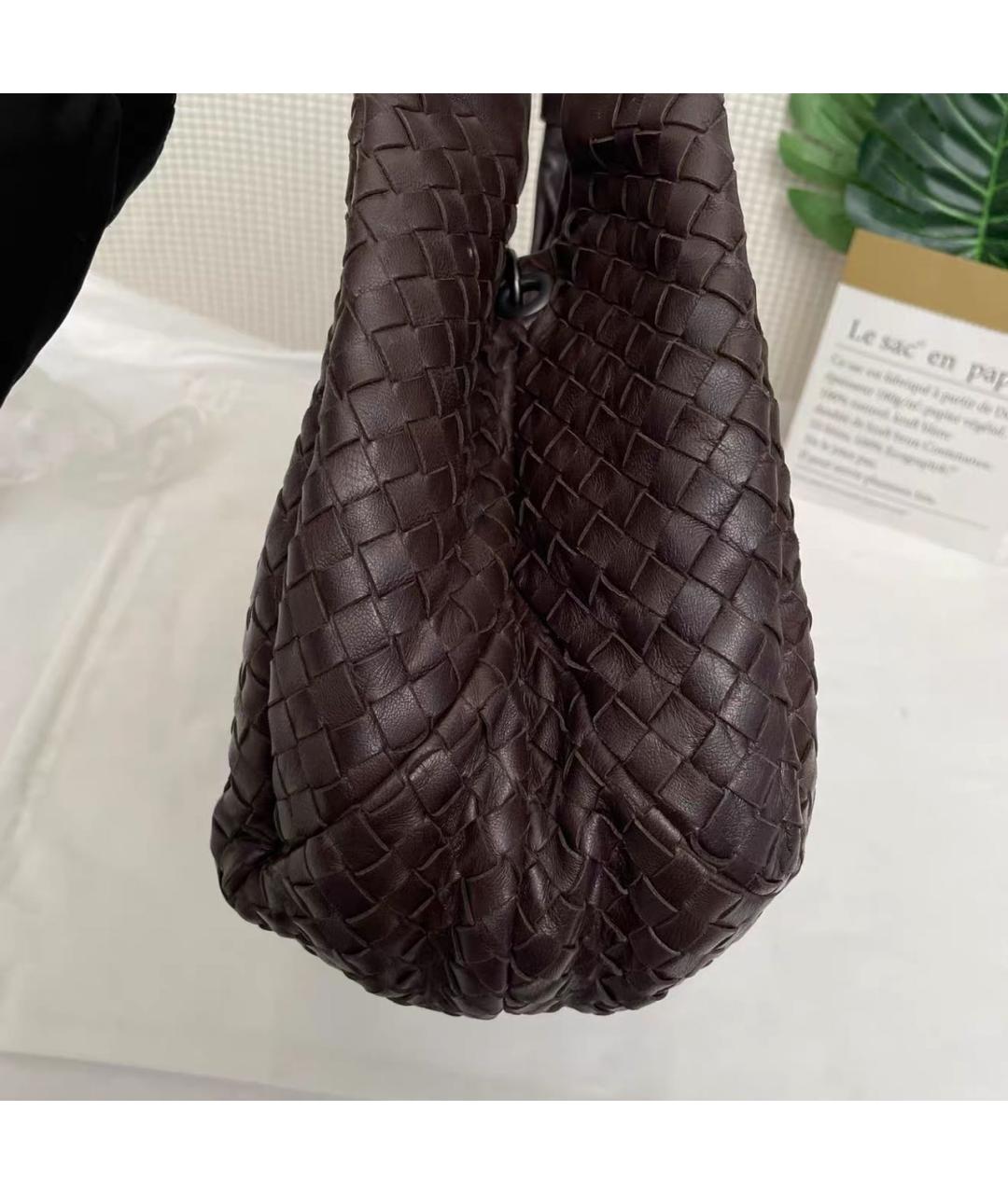 BOTTEGA VENETA Коричневая кожаная сумка с короткими ручками, фото 3