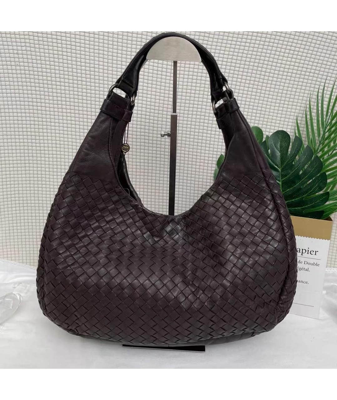 BOTTEGA VENETA Коричневая кожаная сумка с короткими ручками, фото 2