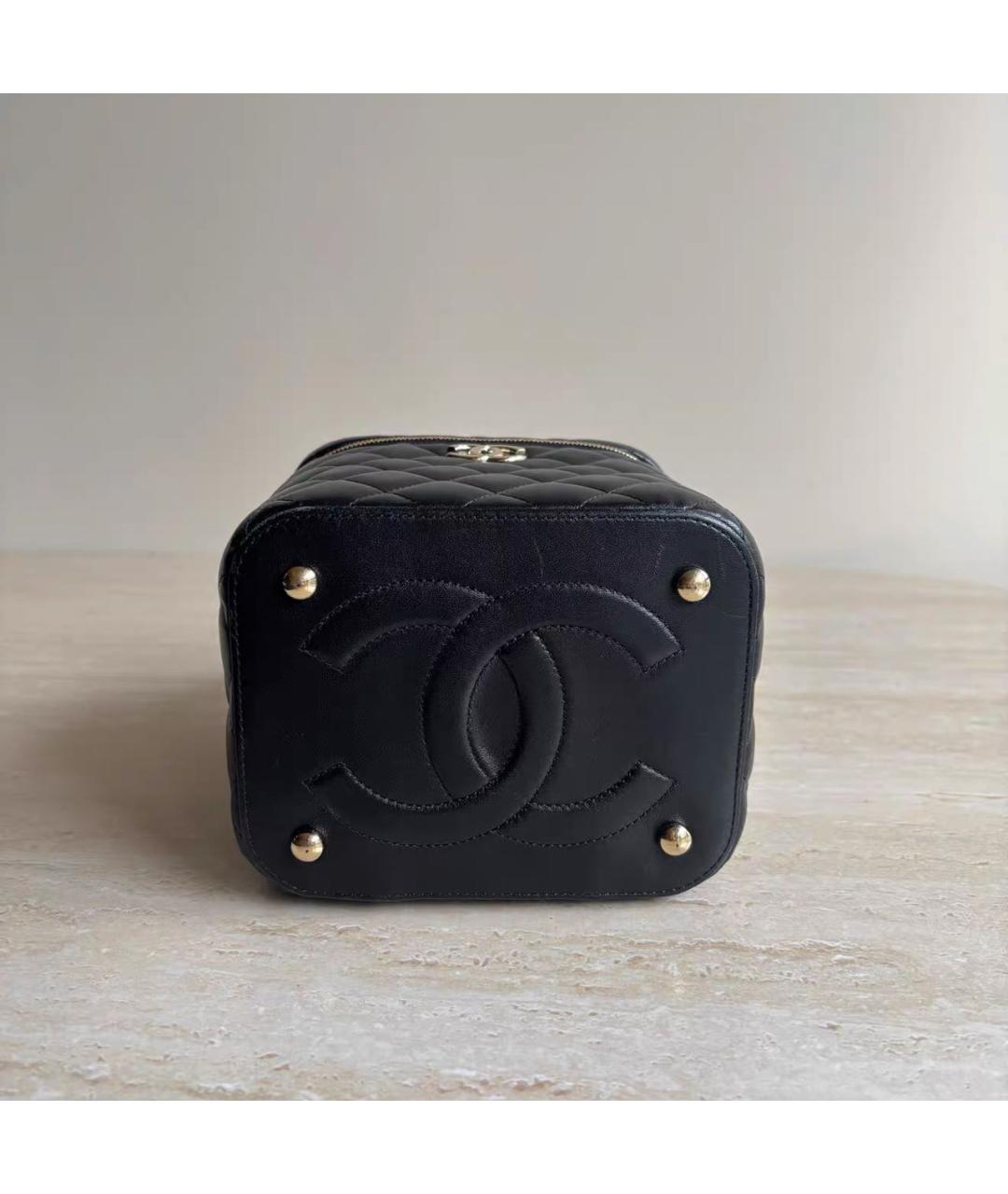CHANEL Черная кожаная сумка с короткими ручками, фото 5