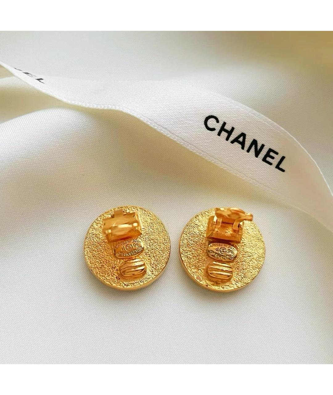 CHANEL Черные металлические клипсы, фото 3