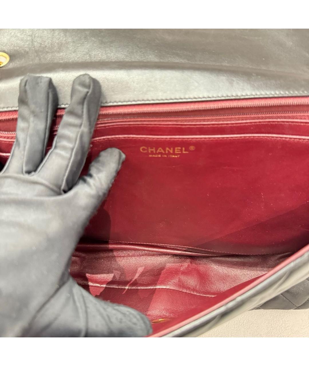 CHANEL Черная кожаная сумка через плечо, фото 4