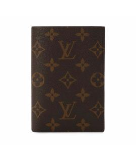 LOUIS VUITTON Обложка/футляр