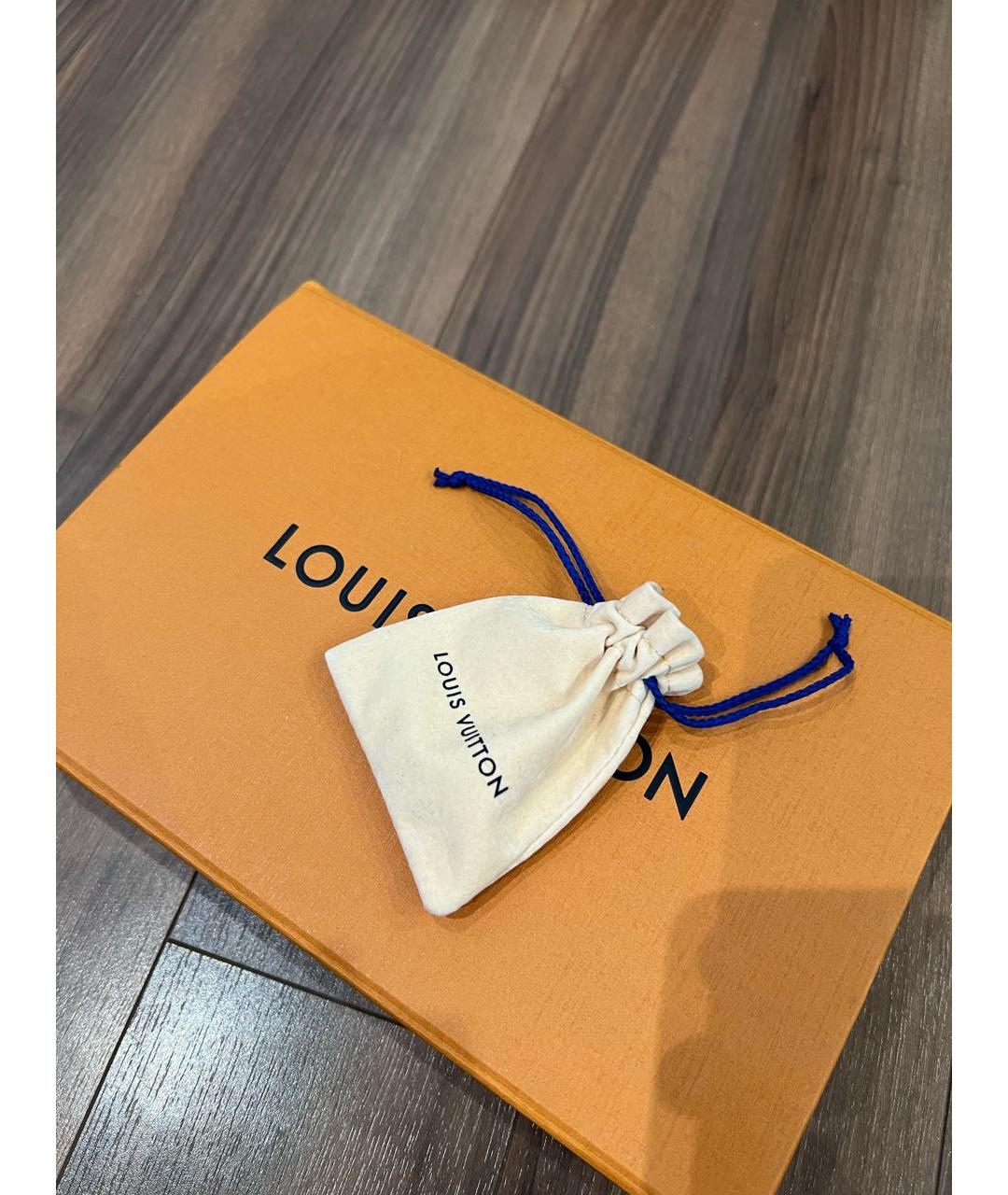 LOUIS VUITTON Серебрянный брелок, фото 4