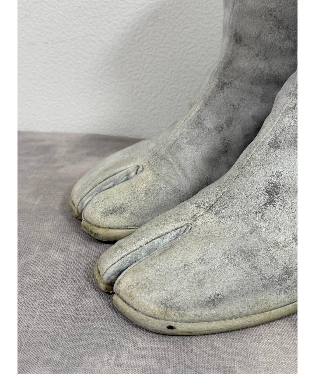 MAISON MARGIELA Серые кожаные высокие ботинки, фото 5