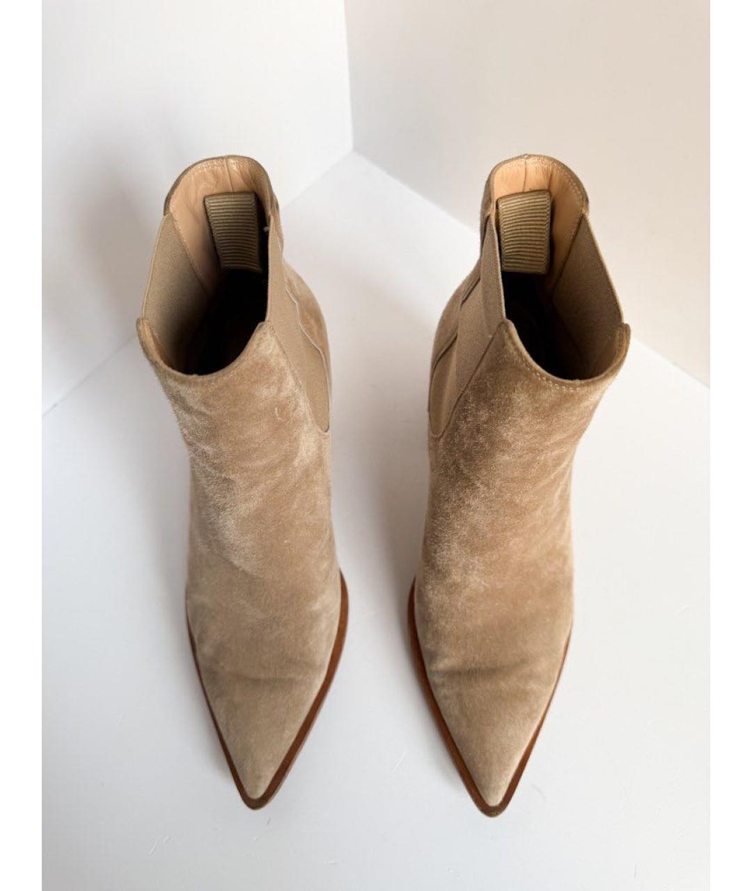 GIANVITO ROSSI Бежевые замшевые ботильоны, фото 3