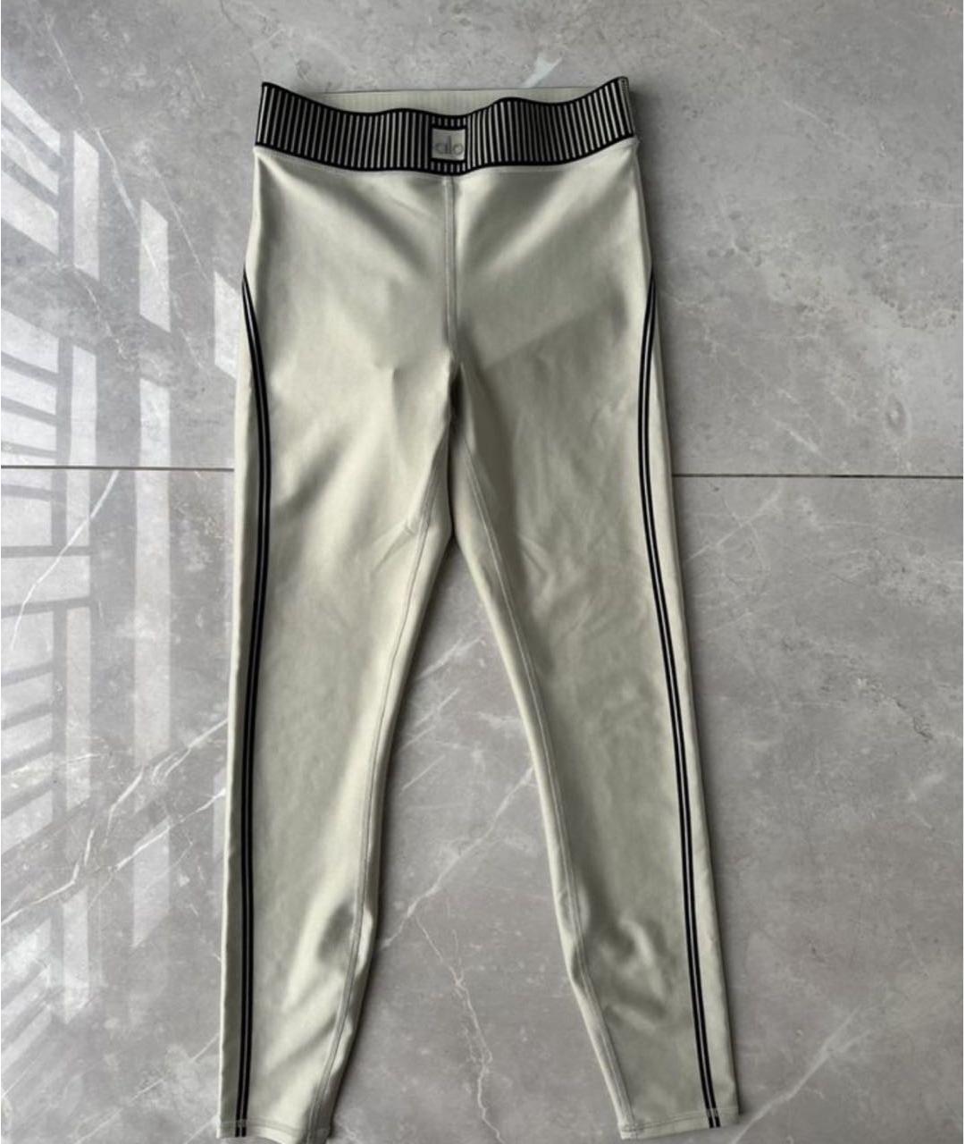 ALO YOGA Хаки спортивные брюки и шорты, фото 5