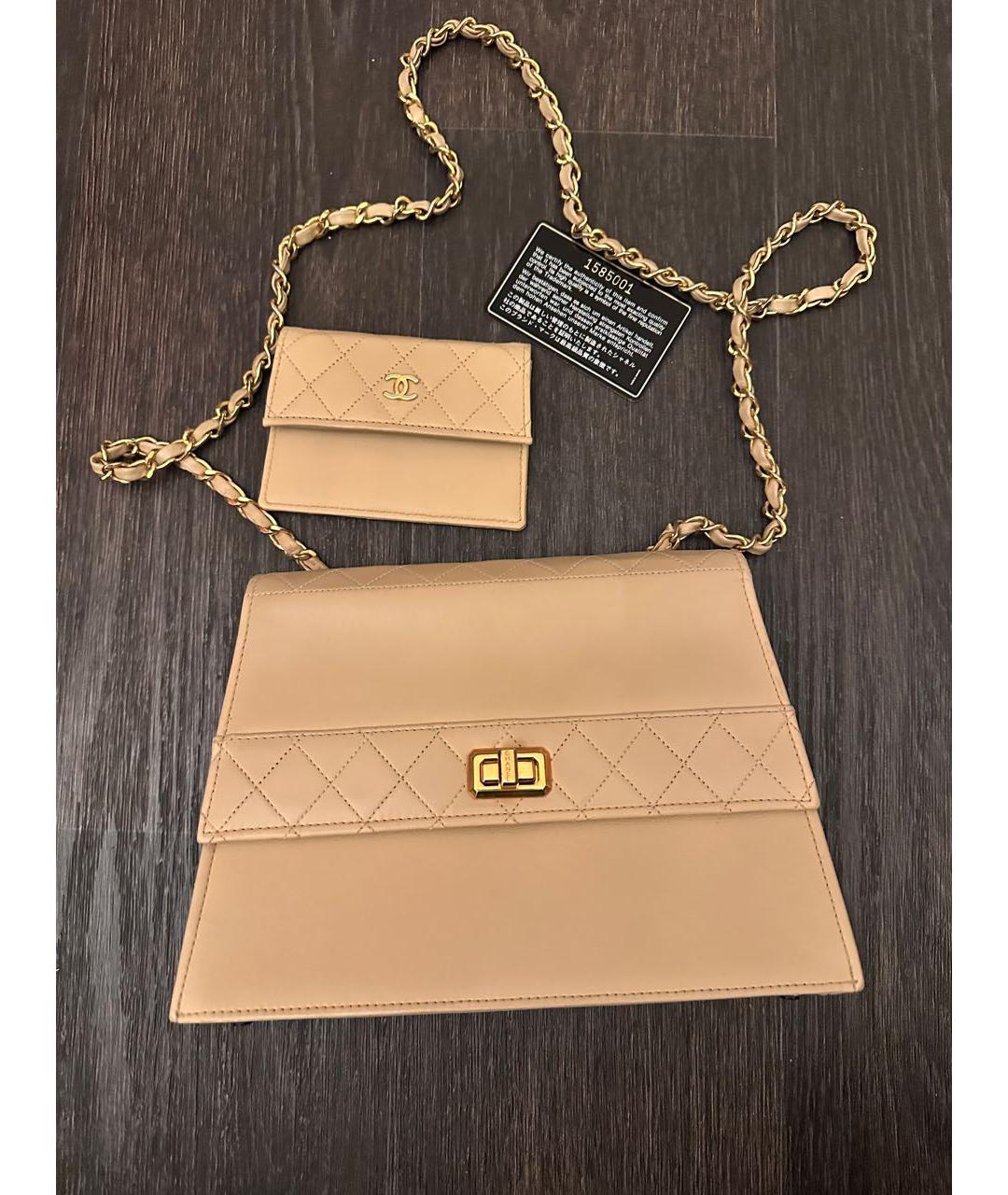 CHANEL Бежевая кожаная сумка через плечо, фото 9