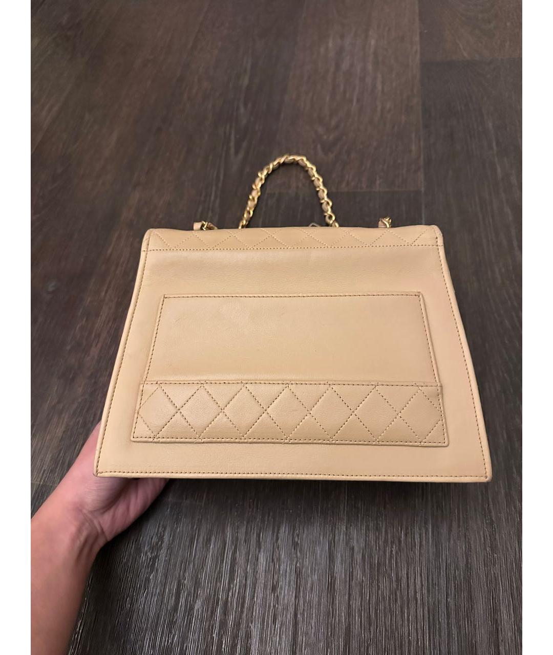 CHANEL Бежевая кожаная сумка через плечо, фото 2