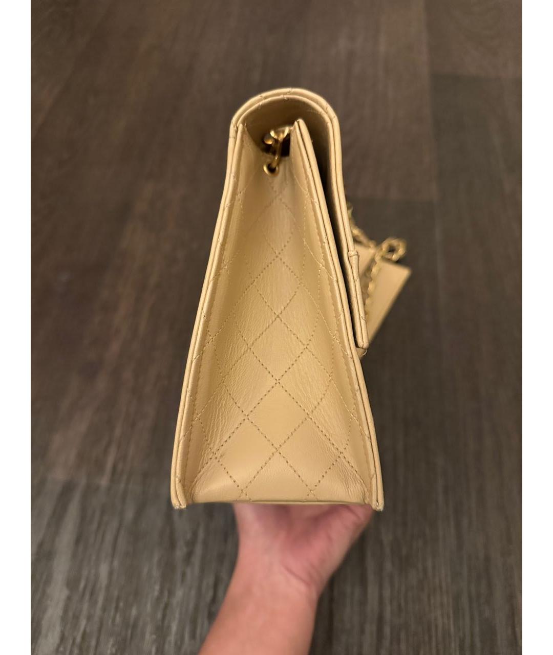 CHANEL Бежевая кожаная сумка через плечо, фото 5