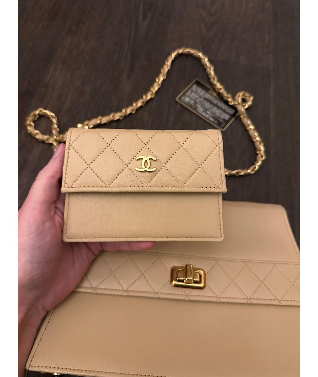 CHANEL Бежевая кожаная сумка через плечо, фото 7