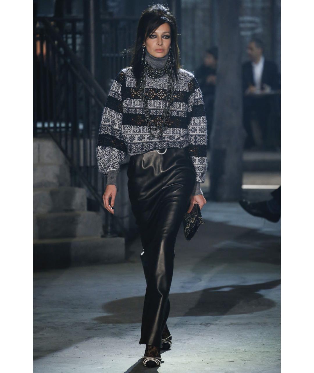 CHANEL Черный шерстяной джемпер / свитер, фото 2