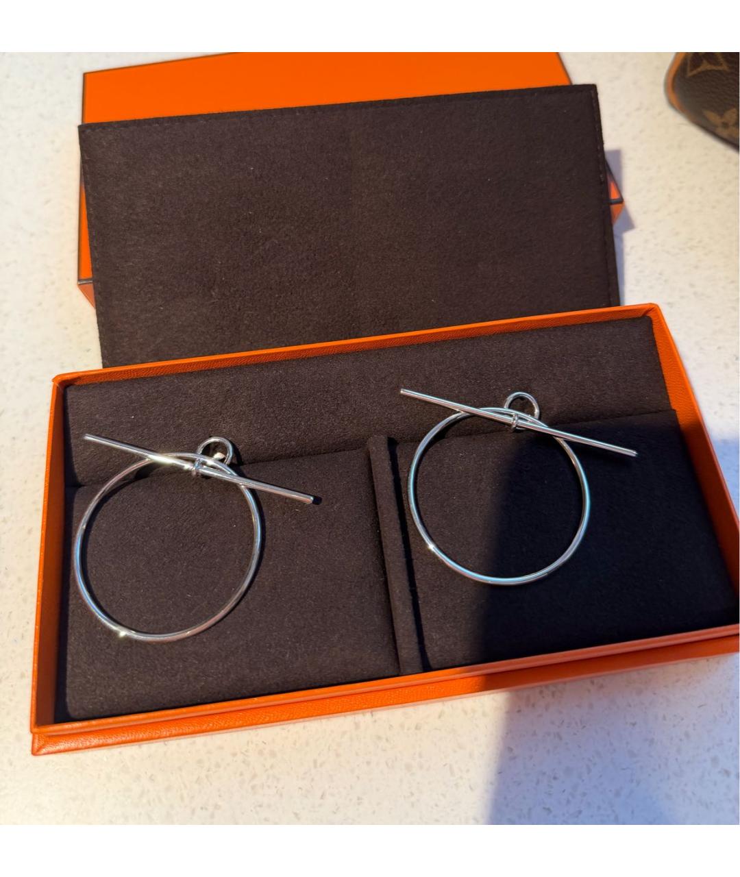 HERMES Белые серебряные серьги, фото 2