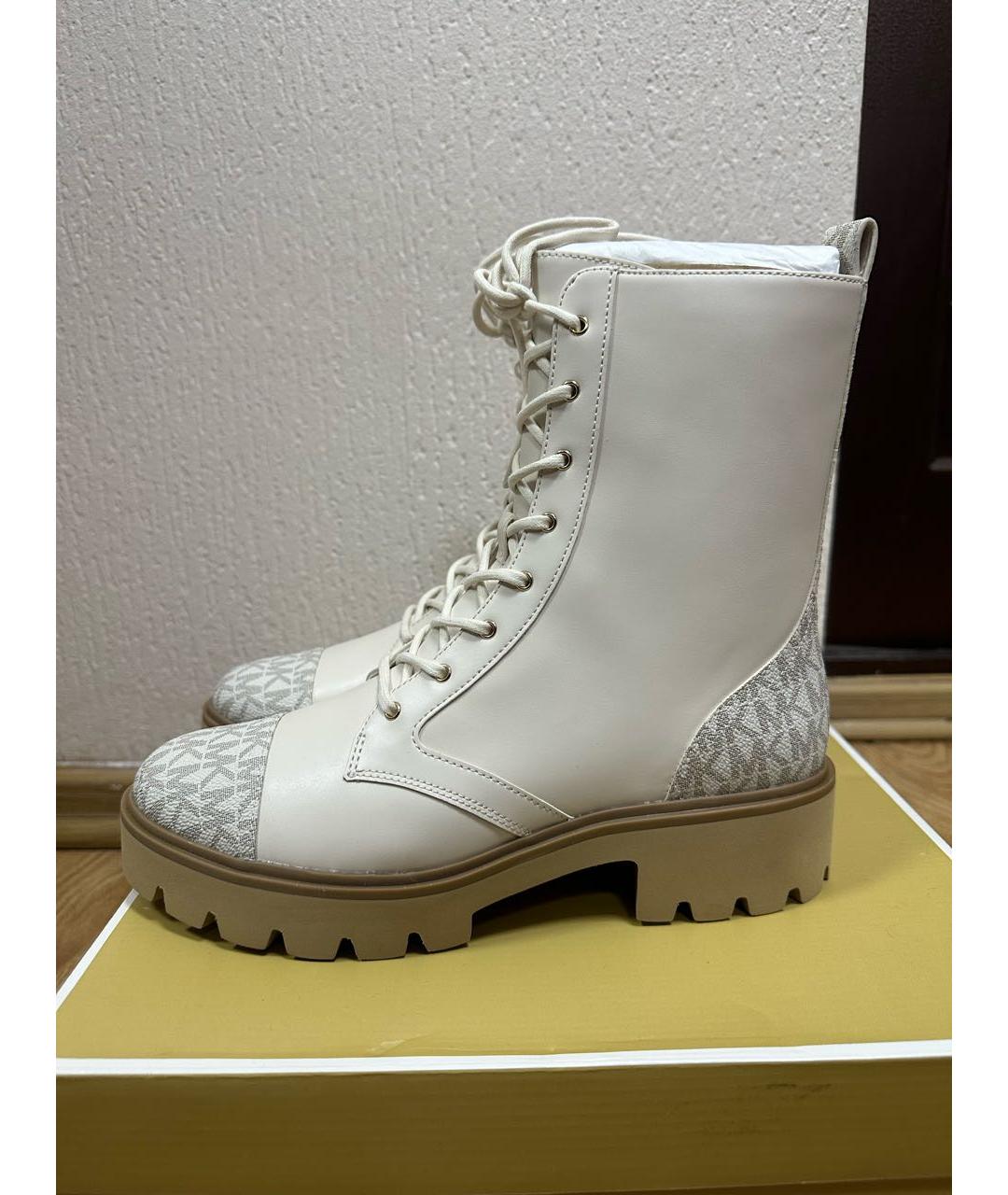 MICHAEL KORS Белые кожаные ботинки, фото 5