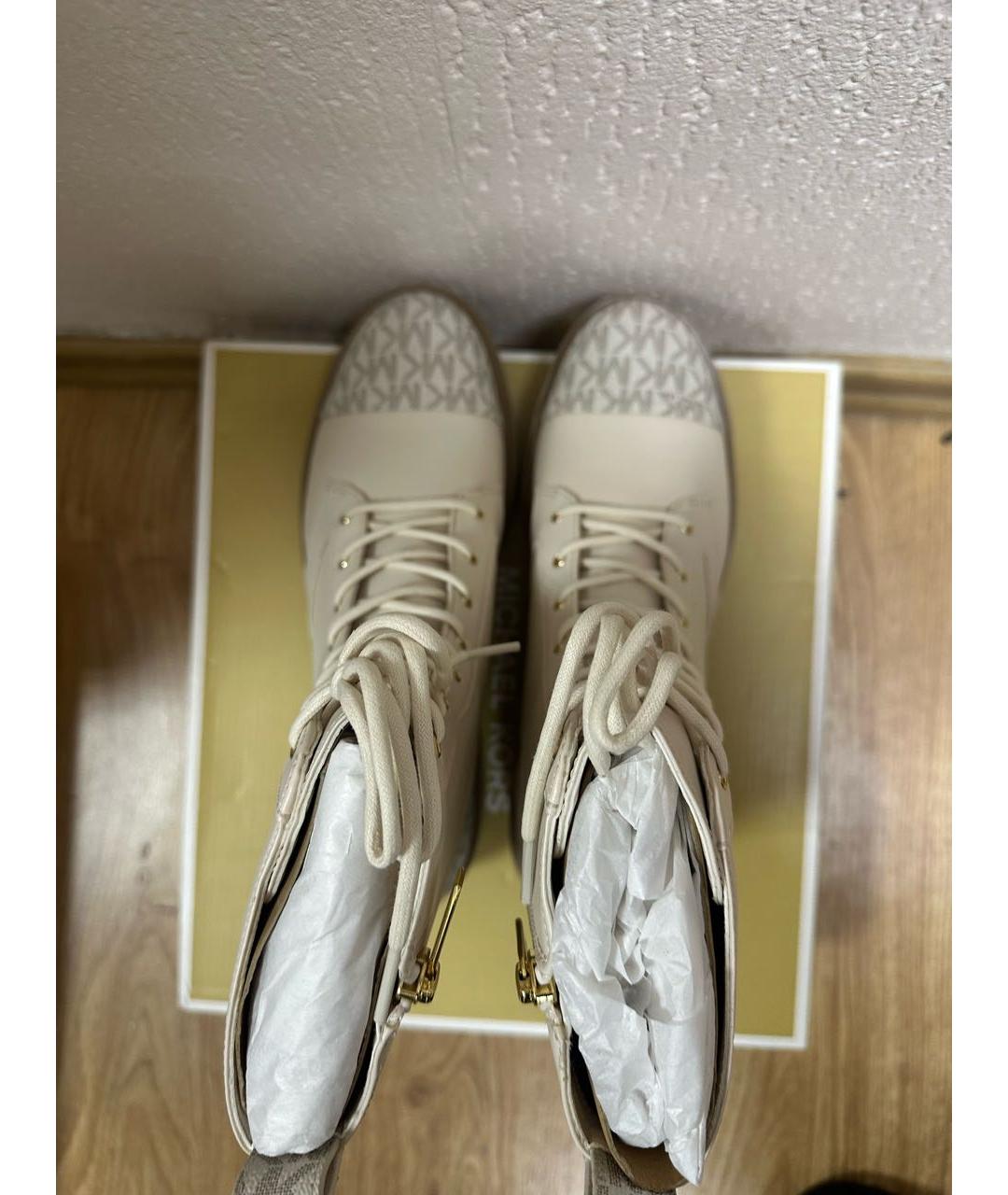 MICHAEL KORS Белые кожаные ботинки, фото 3