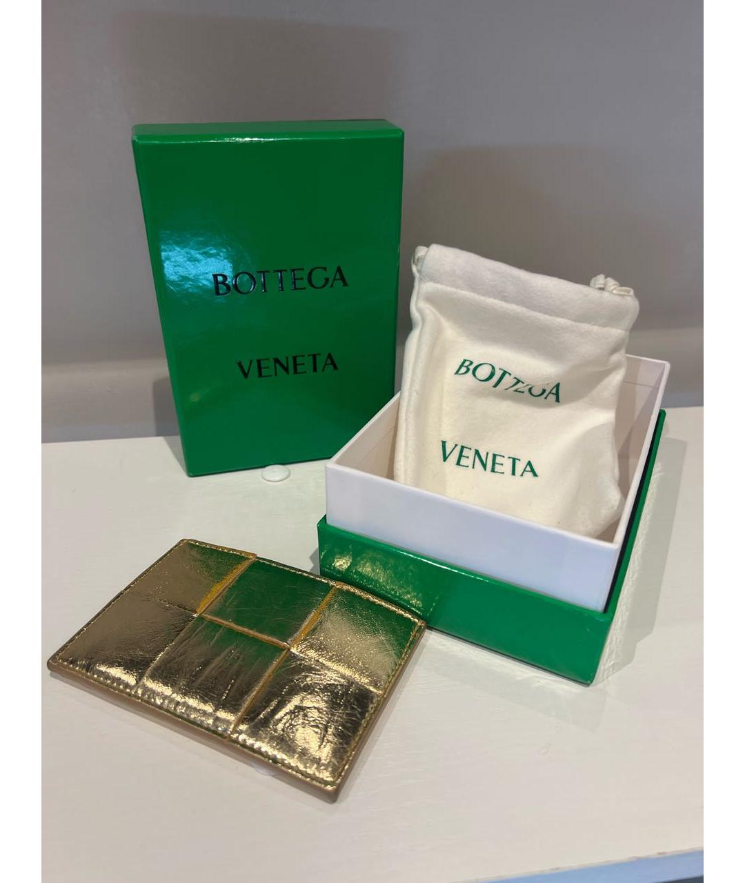 BOTTEGA VENETA Золотой кожаный кардхолдер, фото 5