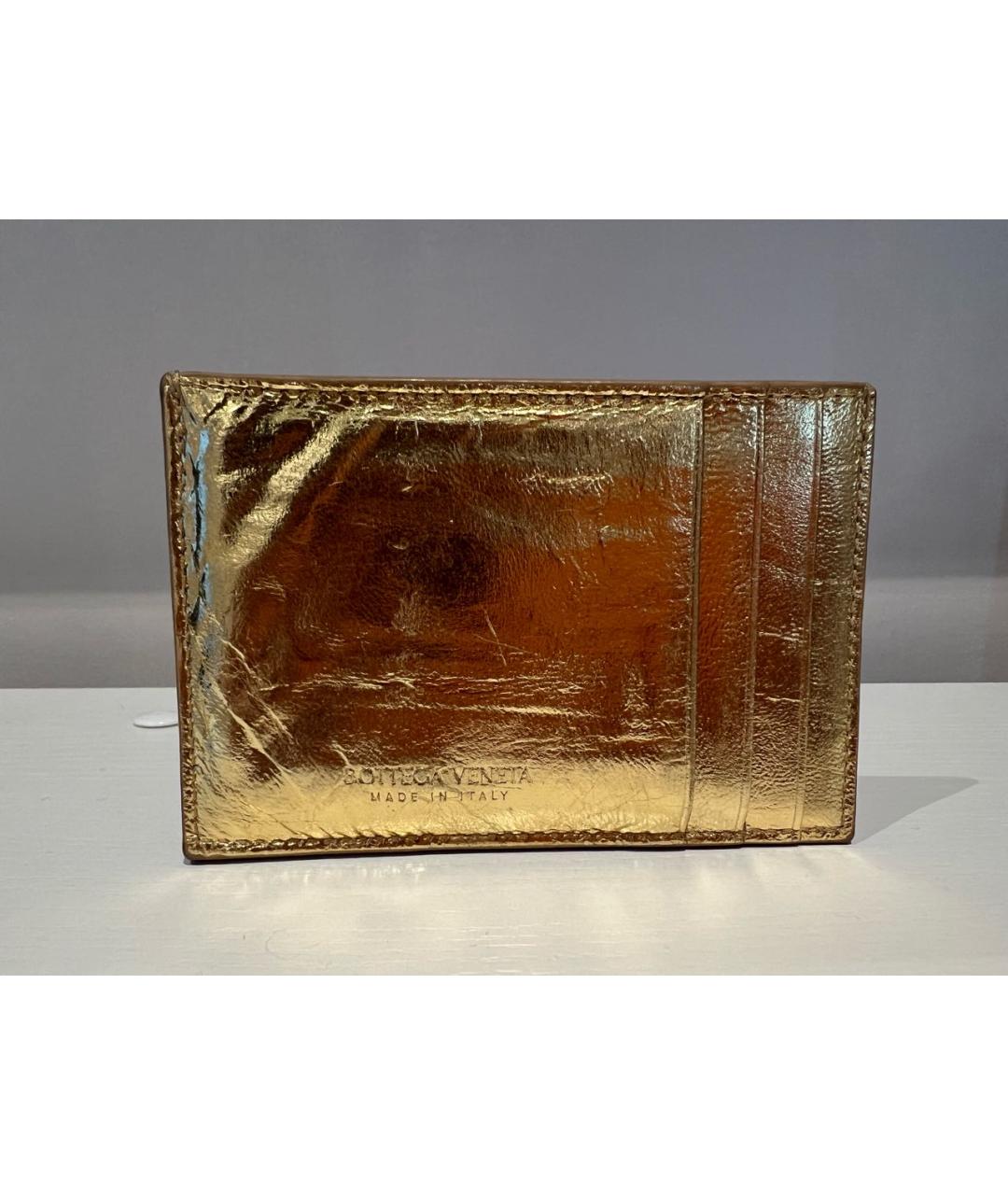 BOTTEGA VENETA Золотой кожаный кардхолдер, фото 3